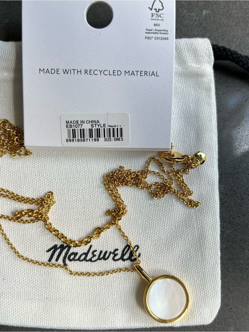Madewell Two-Pack Stone Inlay Coin
Necklace Set - Picture 7 of 9